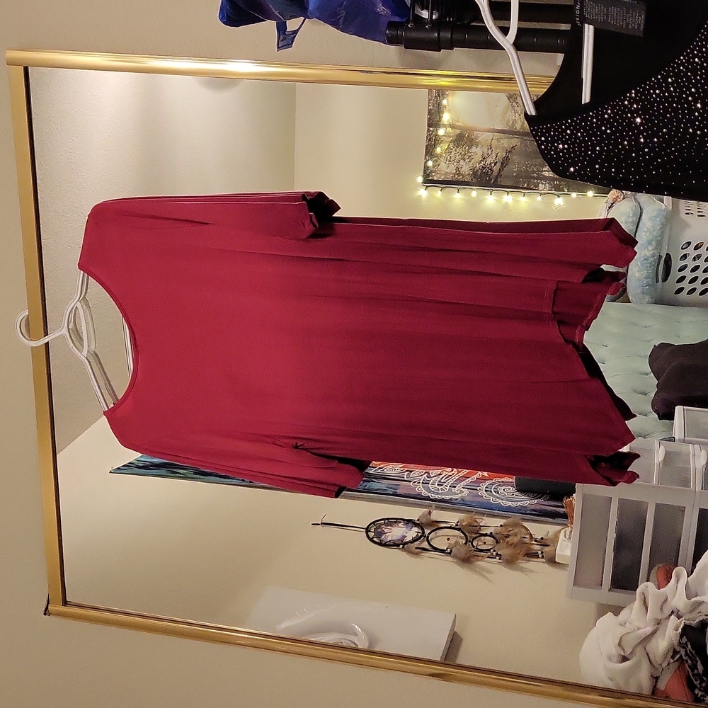 Plus Size Woman's Tunic - Picture 4 of 4